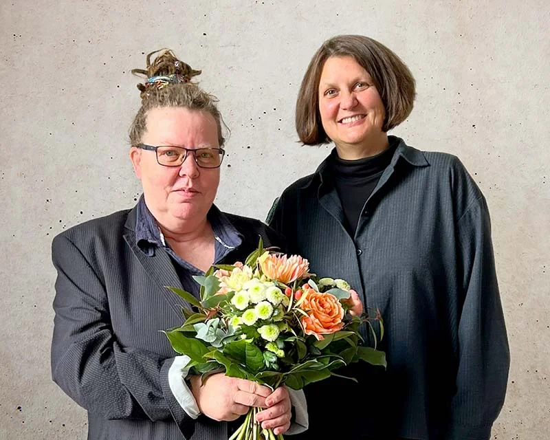 : Katrin Crepon (links) und Katrin Witte übernehmen gemeinsam die Geschäftsführung der Digitale Weiterbildungsdienste GmbH.